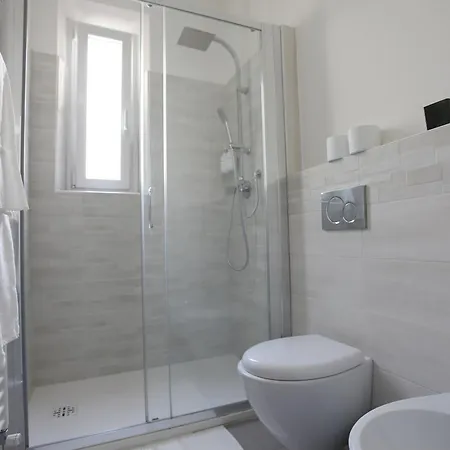 Casa Martina A Centro 아파트 *